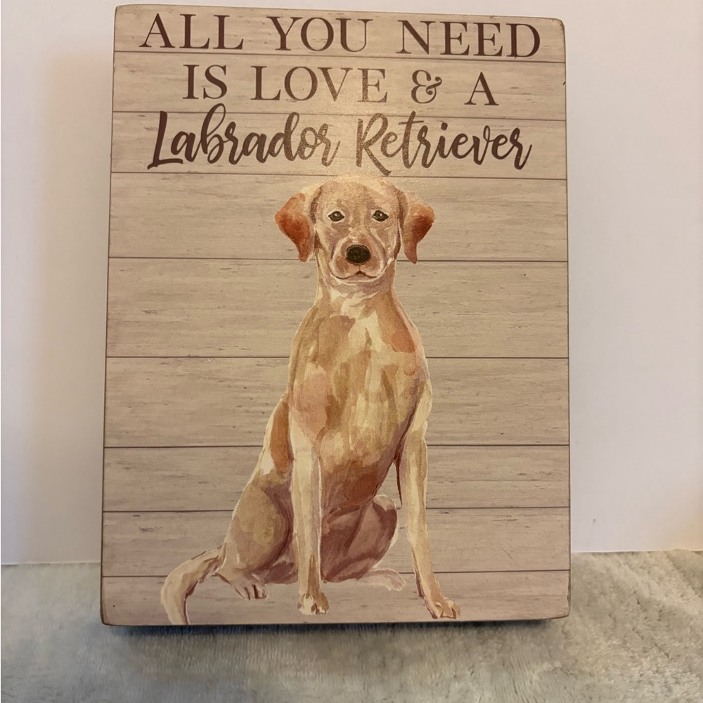 Wood Box Sign of a Labrador Retriever Decor